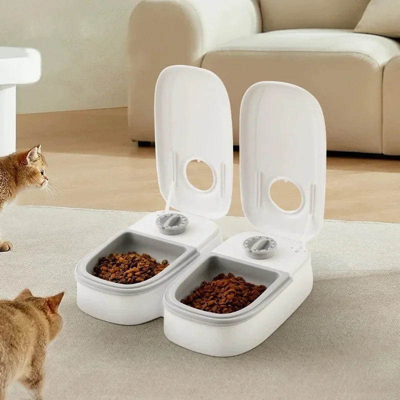 Automatic Feeder for Cats and Dogs with Timer